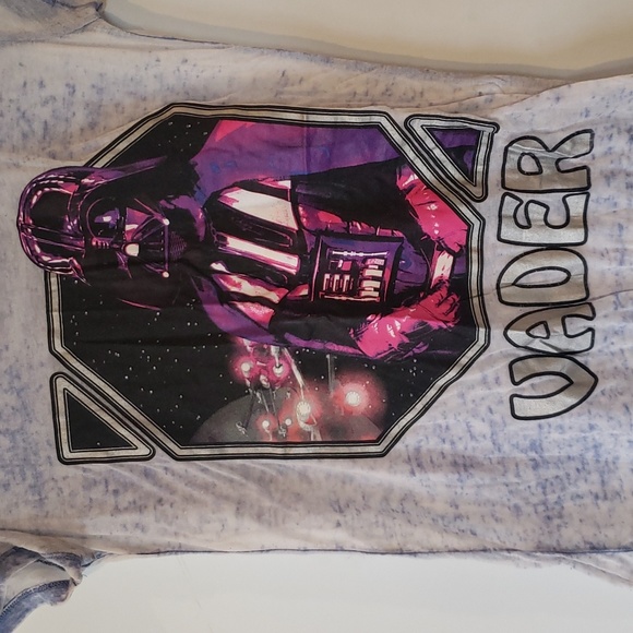 Star Wars Tops - Star Wars Darth Vader graphic tee